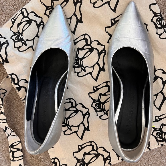 RARE Lilian Pump - Silver - Picture 4 of 8